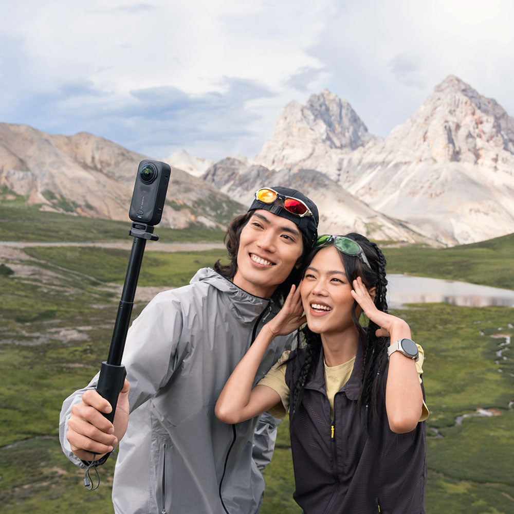 Insta360 X6 Essentials Bundle