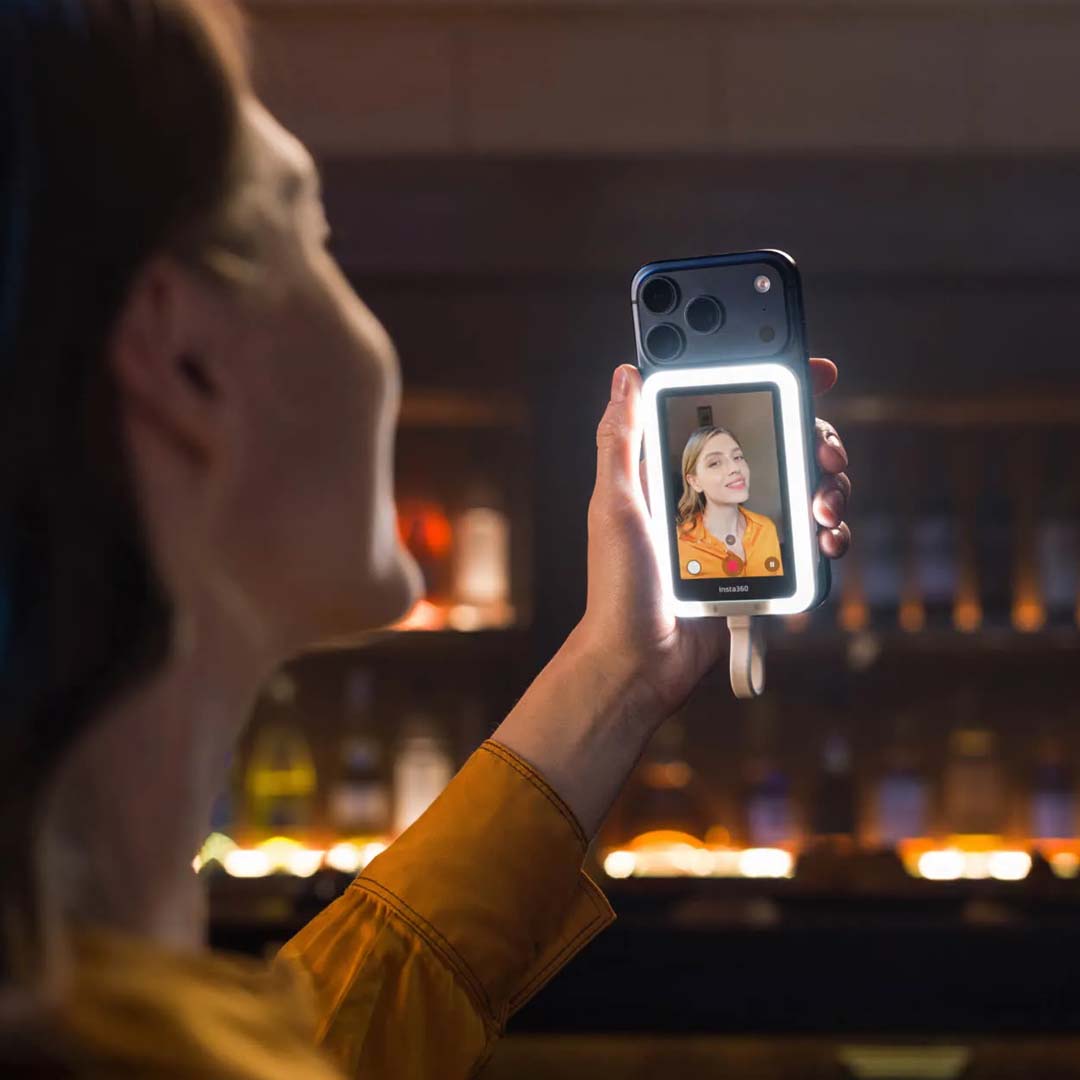 Insta360 Snap Pantalla Selfie con Luz | Usa tu Cámara Trasera - Skymotion Colombia